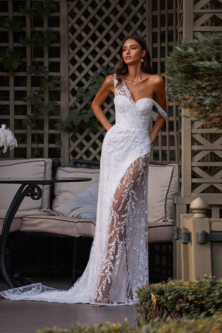 Aovica  V-neck Mesh Printing Bridesmaid Dresses Lace side slit Party Fashion Elegant Sweep Train Length Cocktail dresses