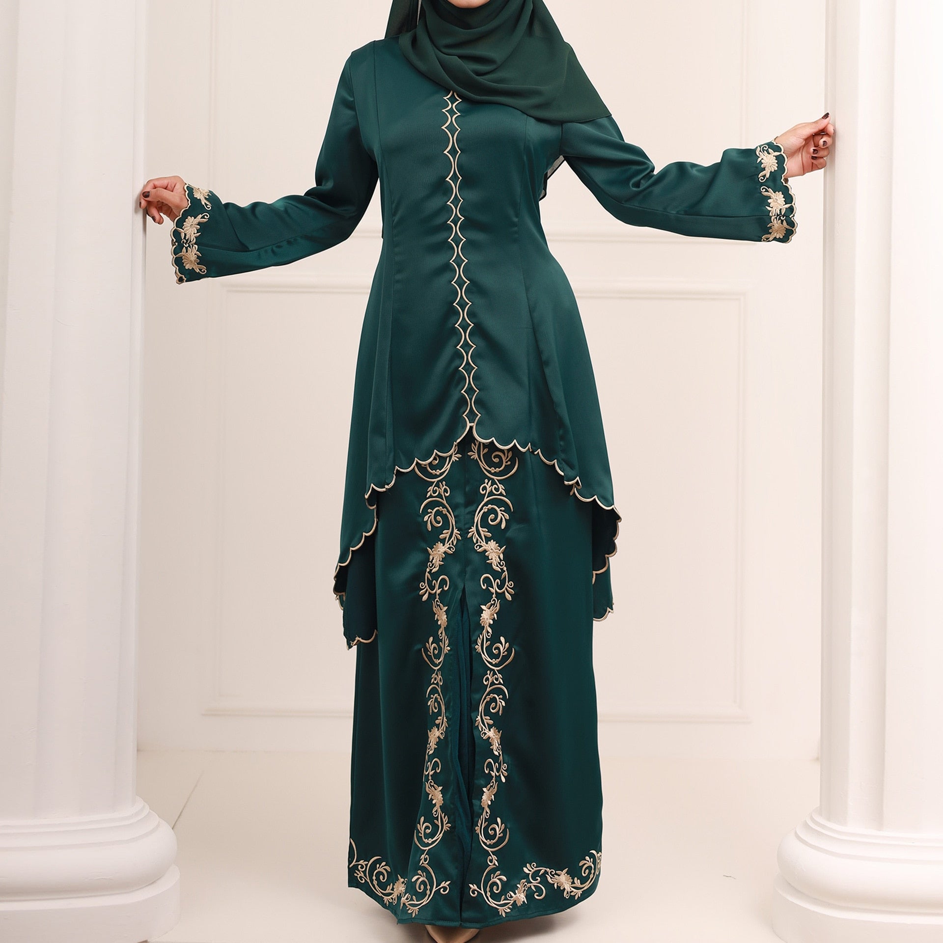 Aovica 2 PCS Set Women Africa Clothes 2023 Dubai Muslim Embroidery Outfits Tops And Skirts Suits Dubai Turkey Wedding Party Dresses