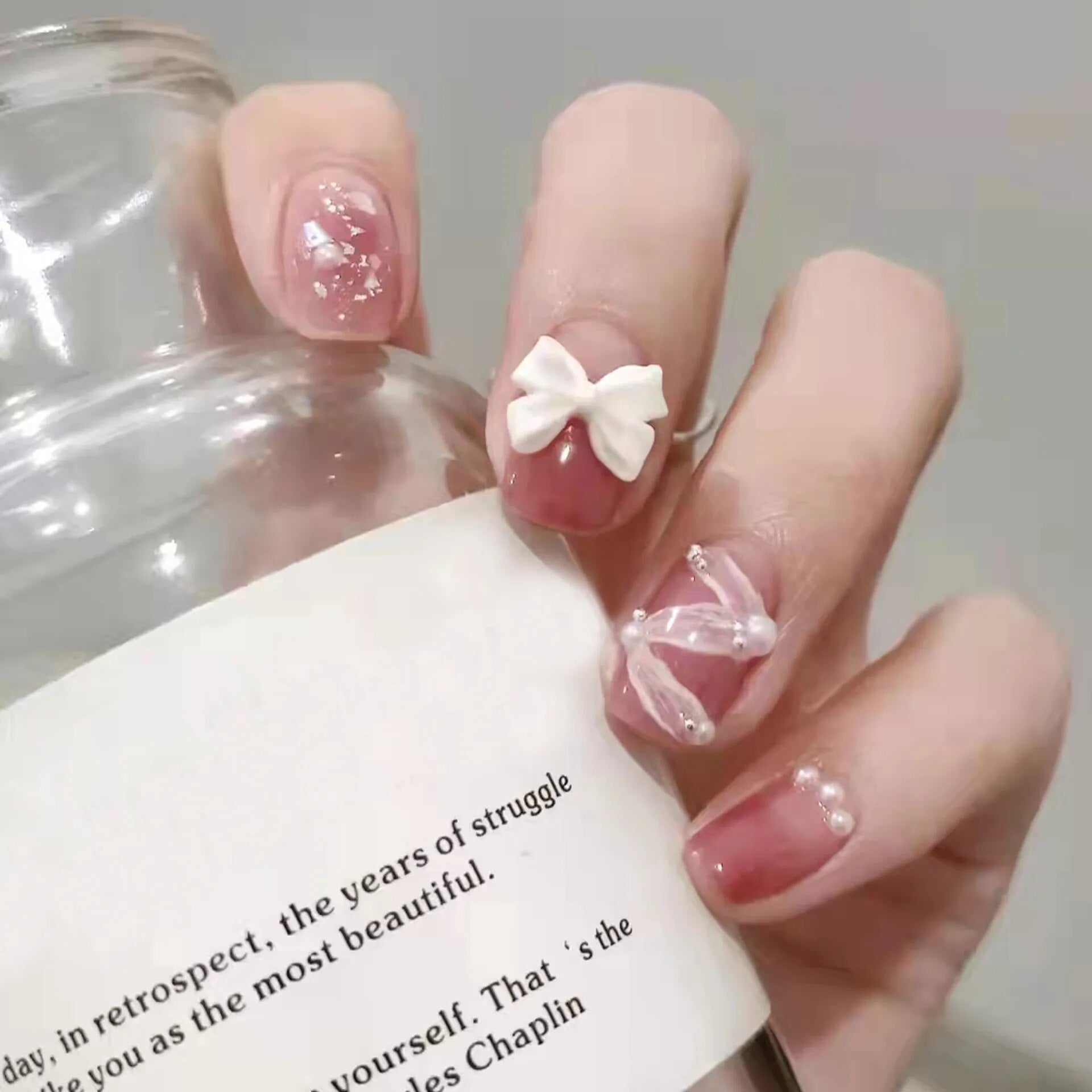 Aovica- 24pcs/box Detachable Fake Nails Set Pink Butterfly Full Nail Art Tips Beauty Nail Artificial False Nails Tips With Wearing Tools